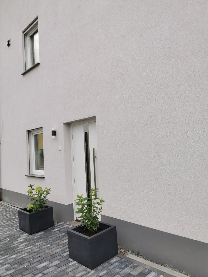 Ferienwohnung Auf Villa Hendschhof Sankt Wendel Exterior foto