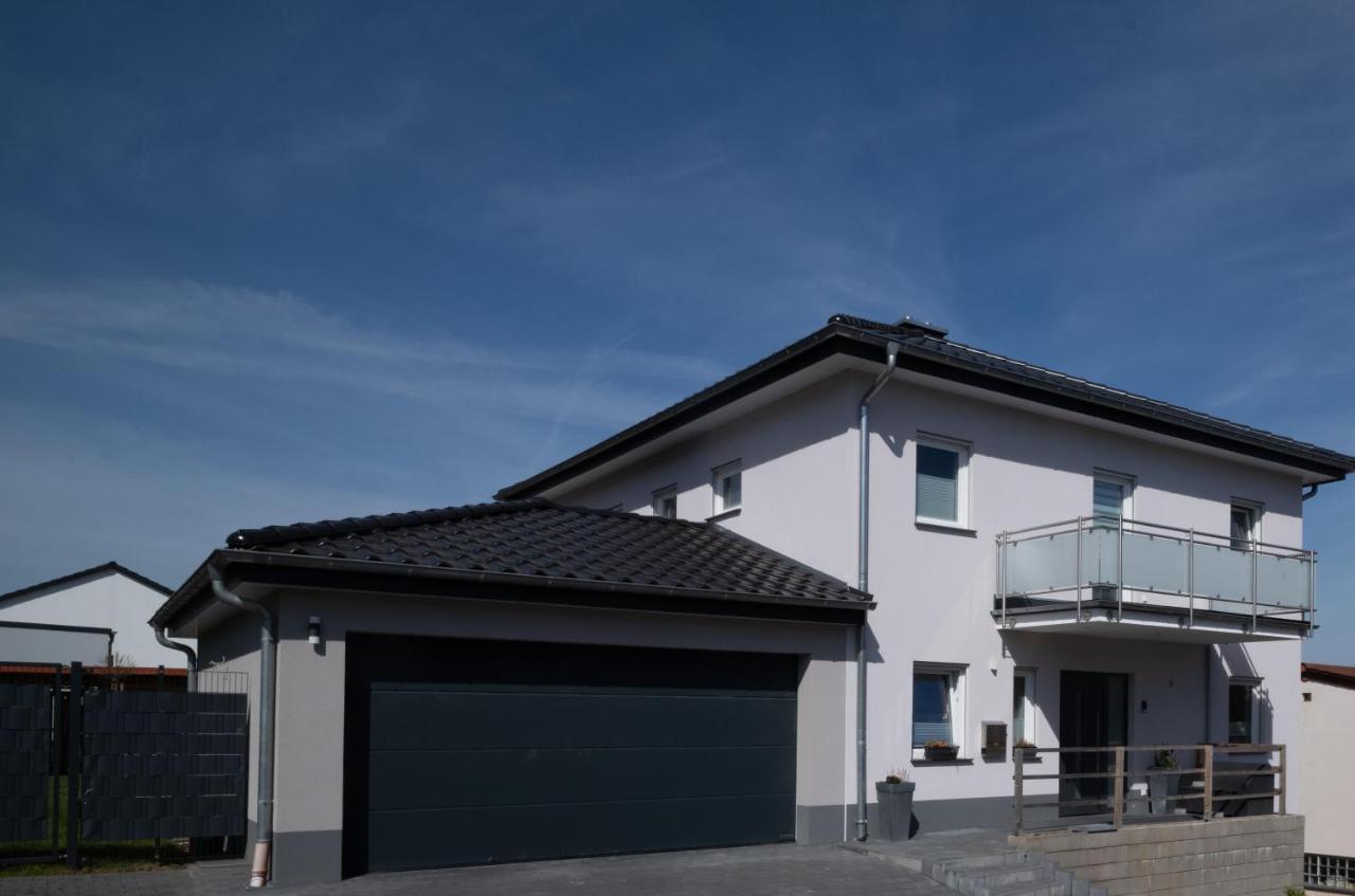 Ferienwohnung Auf Villa Hendschhof Sankt Wendel Exterior foto