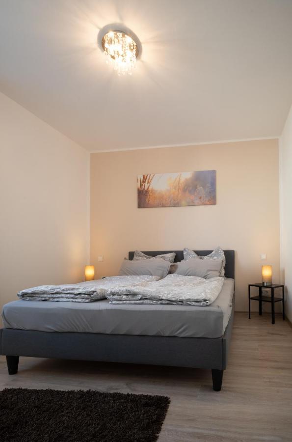 Ferienwohnung Auf Villa Hendschhof Sankt Wendel Exterior foto